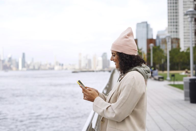 Use WhatsApp in Dubai
